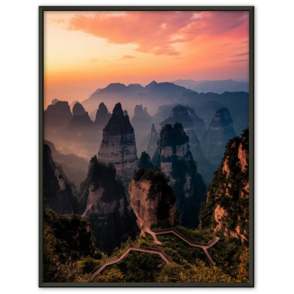 Minimalistisches Poster skandinavische Boho-Vase aus Ton 1