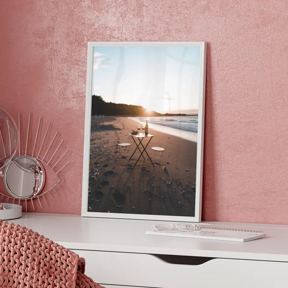 Elegantes Poster mit Champagnergläsern und Spritzdesign für jeden Raum 5