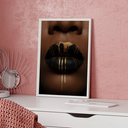 Poster goldene Tropfen auf schwarzen Lippen Kunst