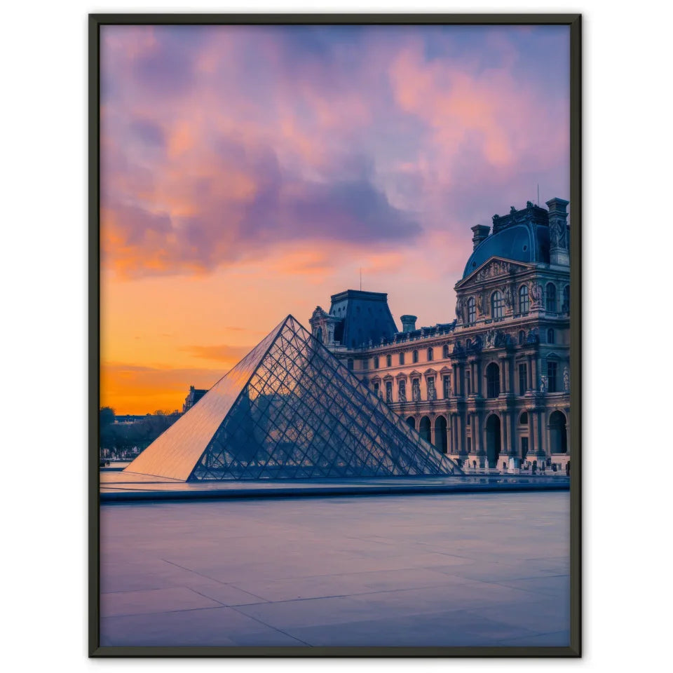 Poster Louvre Panorama zur Goldenen Stunde dekorativ 1