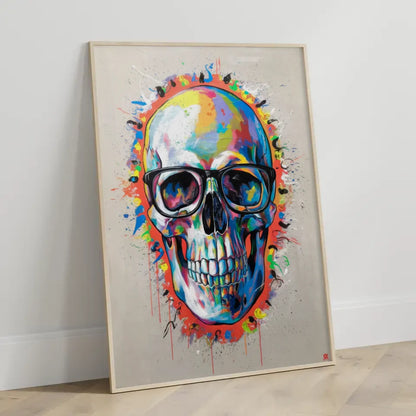Farbiger Totenkopf Poster mit Brille für modernes Ambiente 3