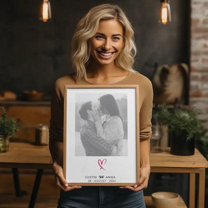 Personalisiertes Foto Poster für Paare mit Namen You & Me Schwarz Weiß