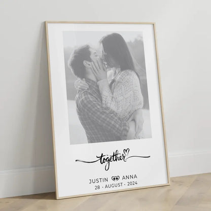 Personalisiertes Foto Poster Paare mit Namen Together Schwarz Weiß