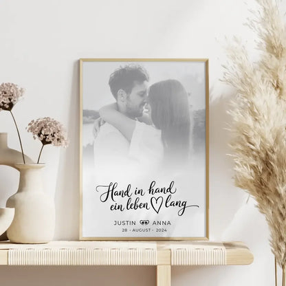 Personalisiertes Poster Paare Hand In Hand Ein Leben Lang Foto Schwarz Weiß