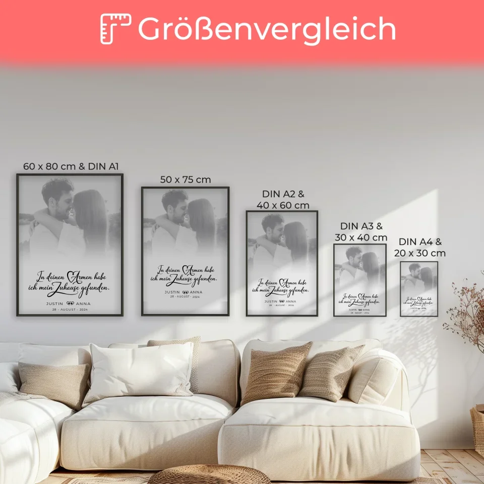 Personalisiertes Poster Paare Foto Black & White In Deinen Armen Habe Ich Mein Zuhause Gefunden mit Namen und Datum