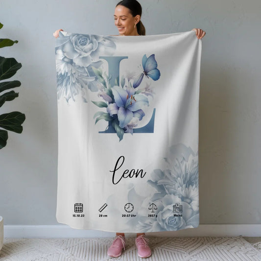 Personalisierte Decke mit Anfangsbuchstaben L Blumen Blau 1