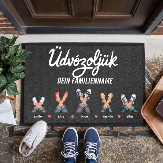 Individuelle Fußmatte mit Cliparts und Willkommen auf Ungarisch 1