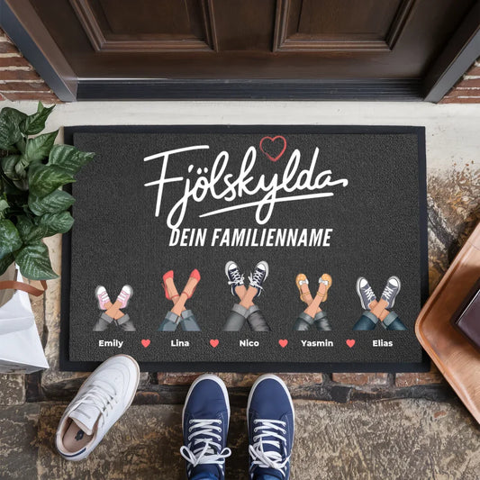 Personalisierte Fußmatte Eure Sneaker Familie Auf Isländisch Fjölskylda