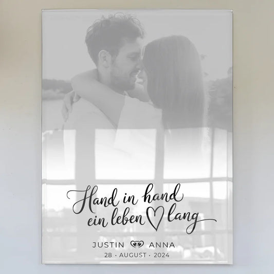 Personalisiertes Acrylglas Bild Paare Foto Schwarz Weiß Hand In Hand Ein Leben Lang mit Namen und Datum
