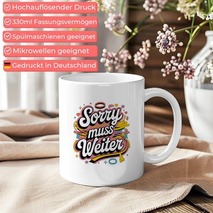 Lustige Tasse mit Spruch Sorry muss weiter im Retro-Stil