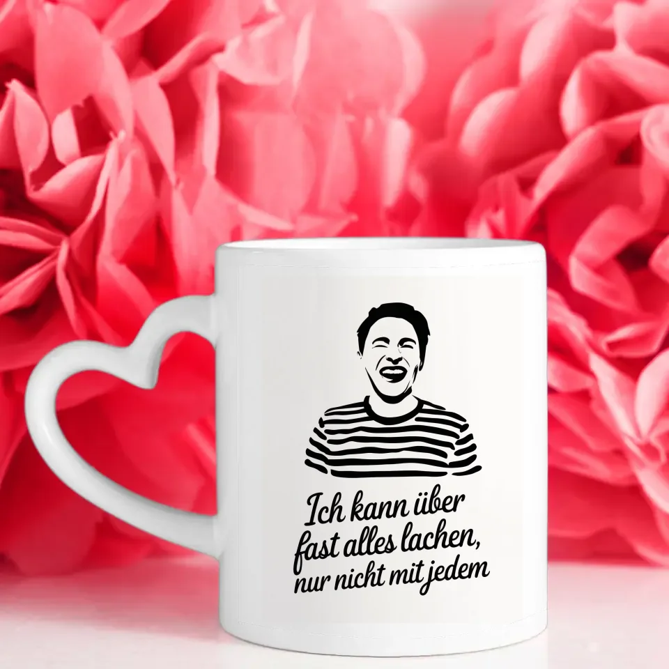 Lustige Sprüche Tasse mit lachender Person und kreativem Zitat