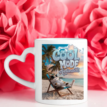 Tasse mit entspannter Katze im Strandkorb Design Tiere