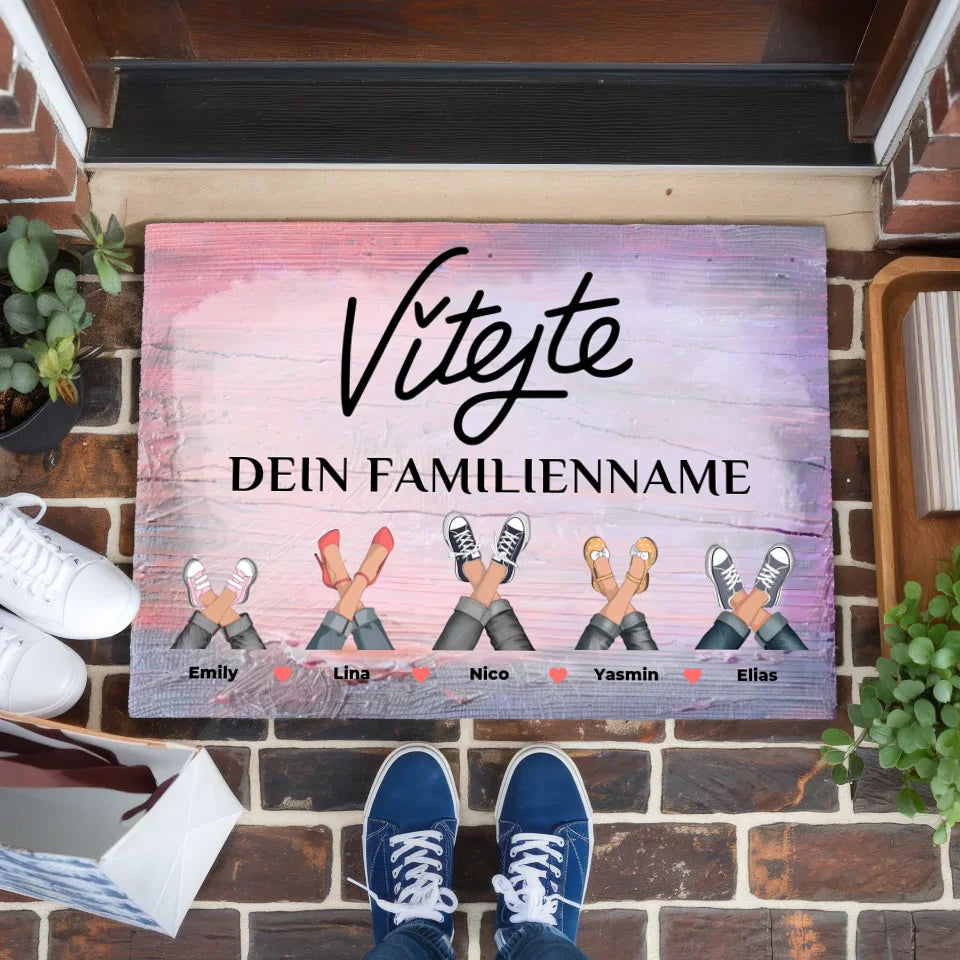 Personalisierte Familien Fußmatte mit Namen Vintage Holz Bunt Vítejte