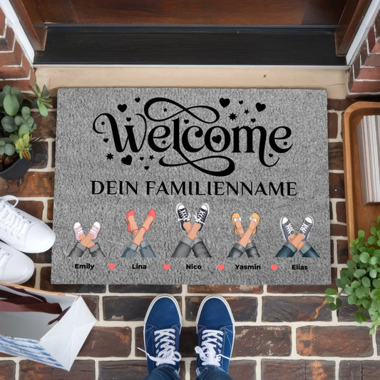 Personalisierte Fußmatte mit Namen Welcome Grau gestalten