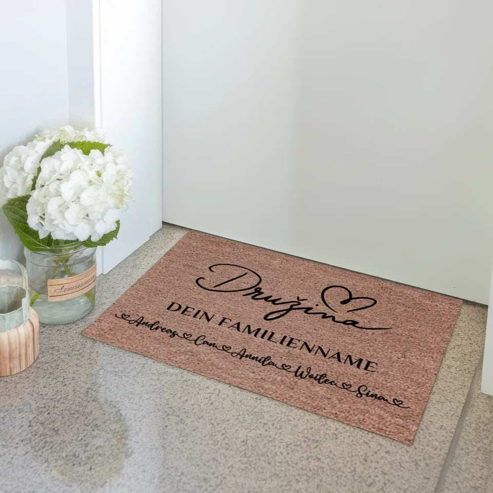 Personalisierte Fußmatte Dunkelbraun Familie Auf Slowenisch Družina 3