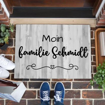 Personalisierte Familien Fußmatte mit Namen Schwarz Weiß 1