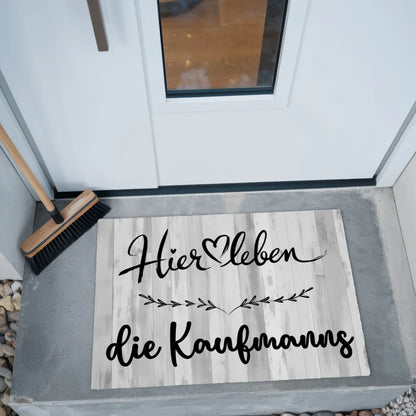 Personalisierte Familie Fußmatte Hier Leben Schwarz Weiß Decor