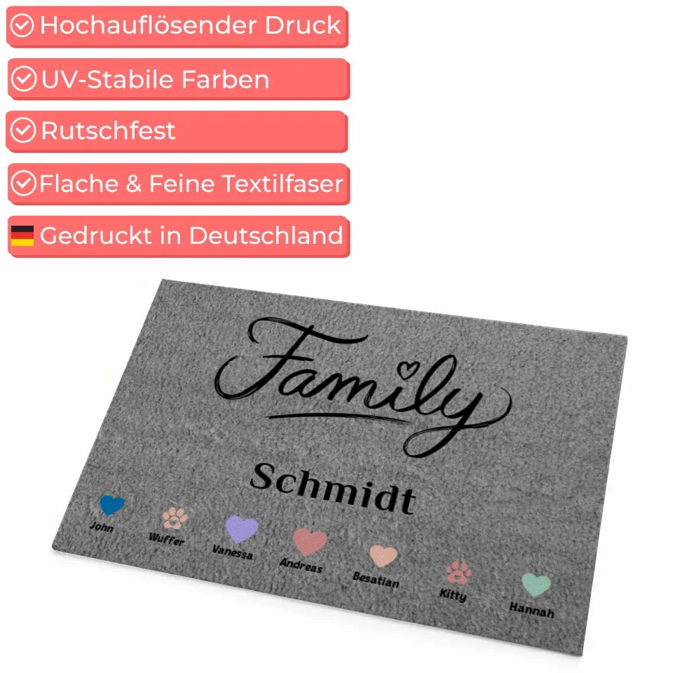 Personalisierte Fußmatte Familie mit Herzen und Haustieren