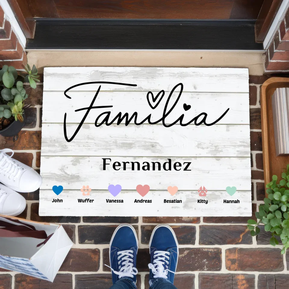 Personalisierte Fußmatte Familie Haustiere mit Herzen gestalten 1