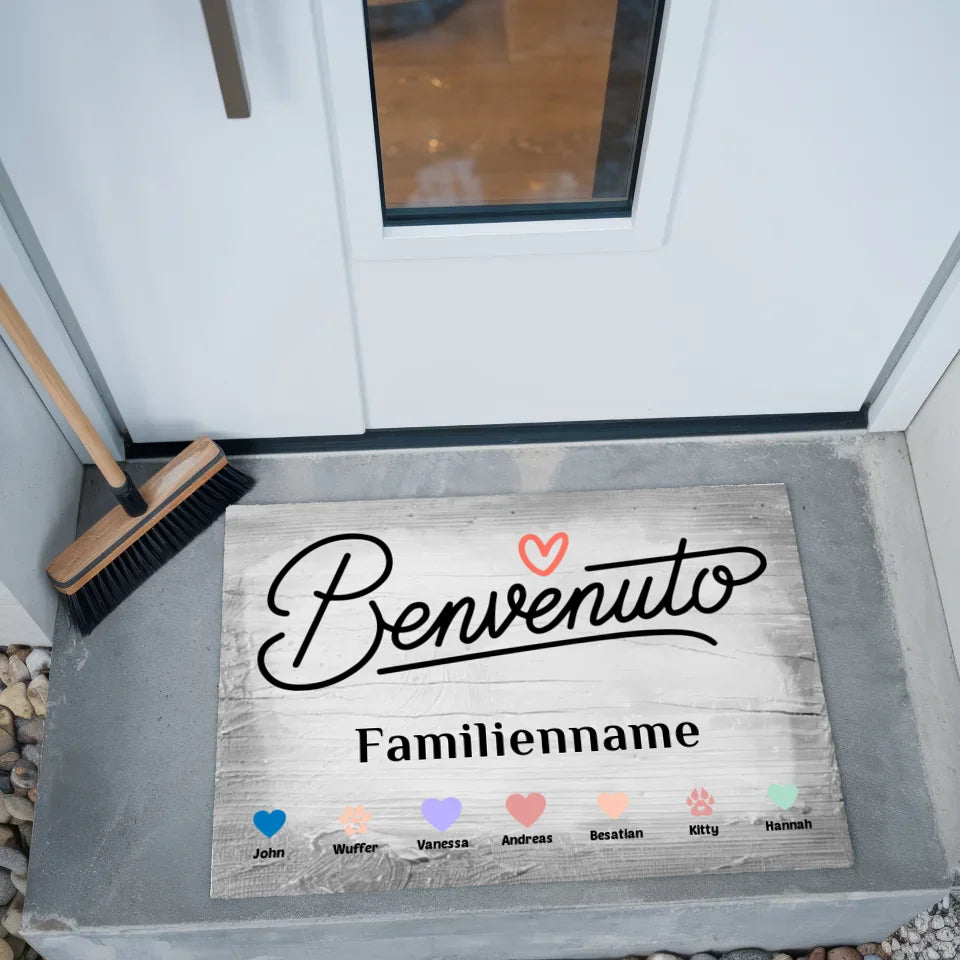 Personalisierte Fußmatte Willkommen Auf Italienisch Benvenuto mit Herzen Haustiere 2