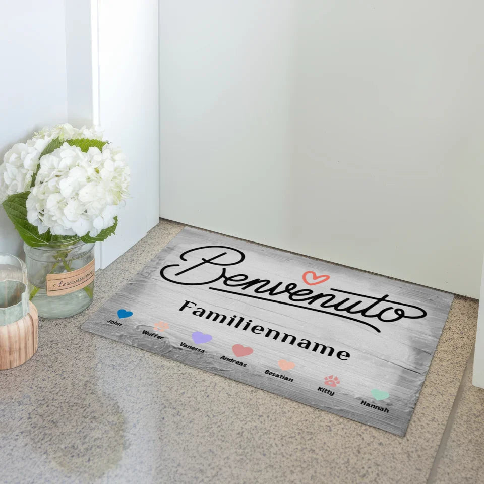 Personalisierte Fußmatte Willkommen Auf Italienisch Benvenuto mit Herzen Haustiere 3
