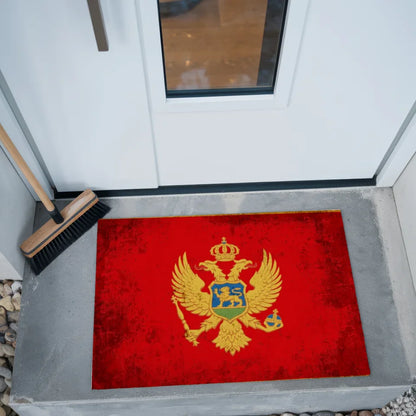 Personalisierte Fußmatte mit Länderflagge und Wunschtext Montenegro