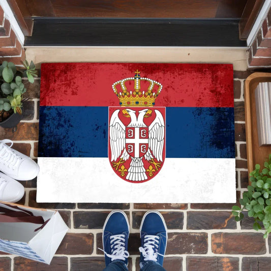 Personalisierte Fußmatte Serbien mit Wunschtext und Flagge 1