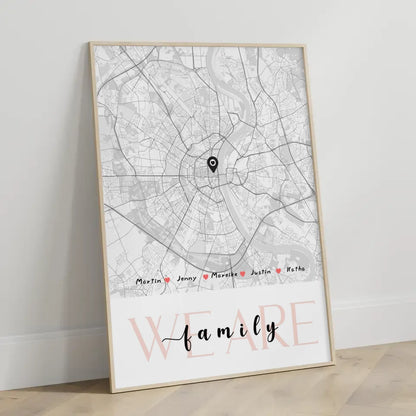 Personalisiertes Poster Familie Stadtkarte We Are Family mit Nachname 3