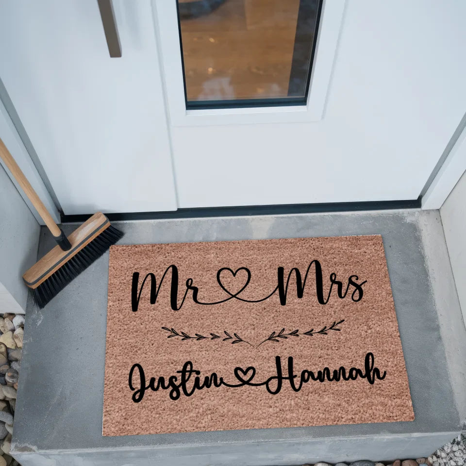 Personalisierte Fußmatte Hochzeit Mr & Mrs Dunkelbraun