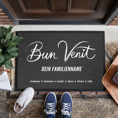 Individuelle Fußmatte für Familien Willkommen auf Rumänisch Bun Venit Mit Namen 1