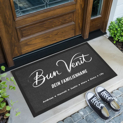 Individuelle Fußmatte für Familien Willkommen auf Rumänisch Bun Venit Mit Namen 2