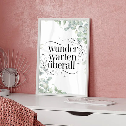 Spruchposter Wunder warten überall für personalisierte Geschenke