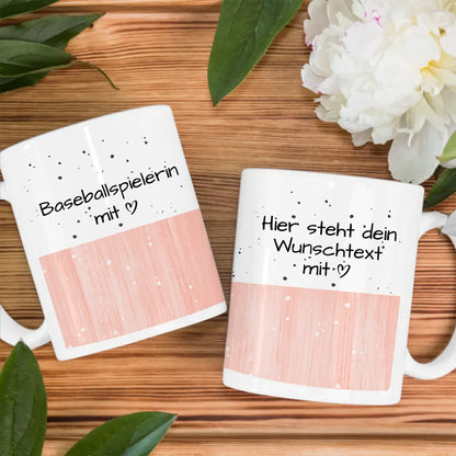 Personalisierte Tasse Baseballspielerin mit Herz Geschenk