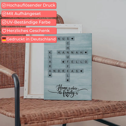 Personalisierte Fotoleinwand Home is where the family is Kreuzworträtsel mit Namen Wunschtext