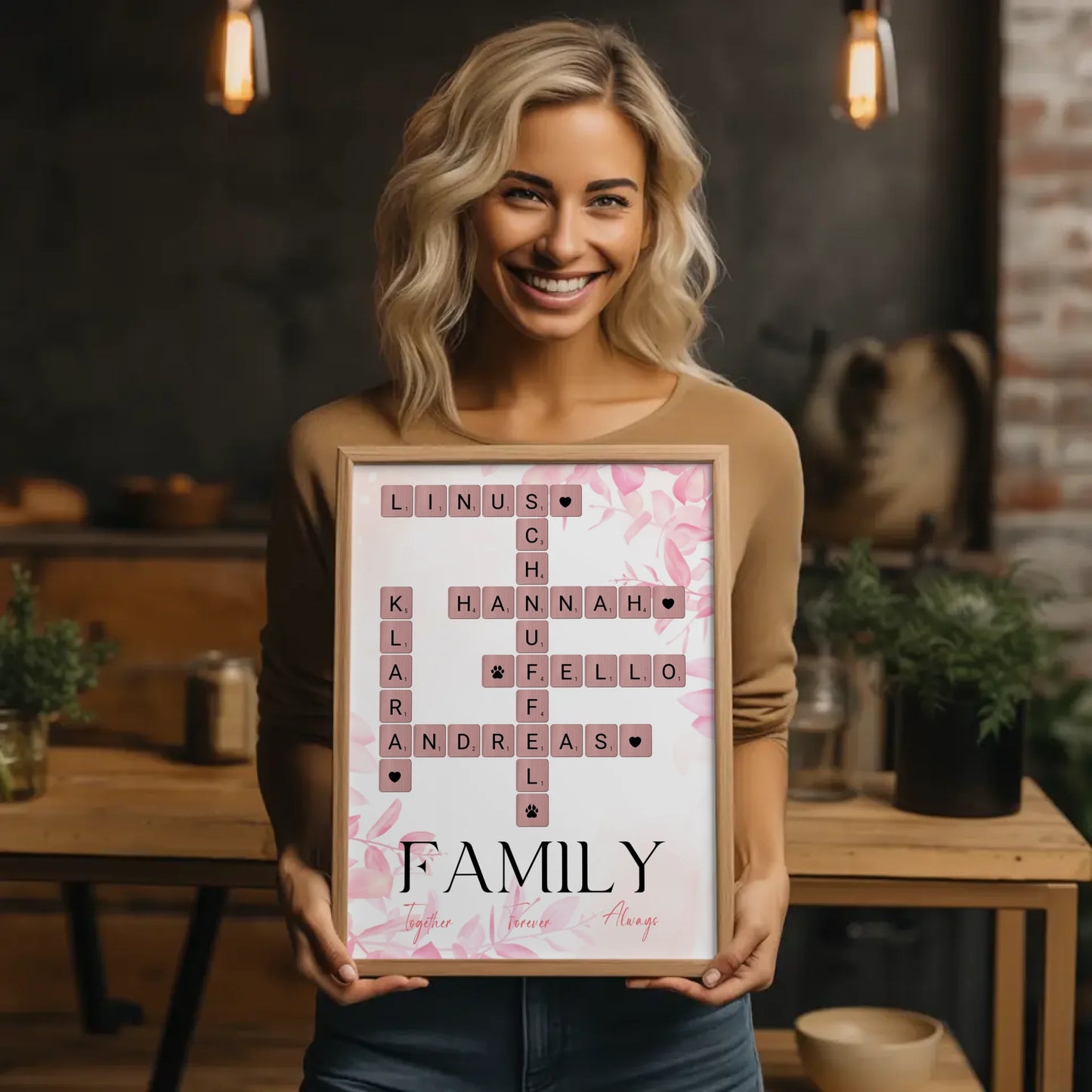 Personalisiertes Poster Family Together Namen im Scrabble Design
