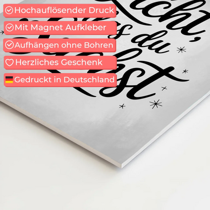 Sprüche Poster Magentisch - Sei das Licht das du suchst