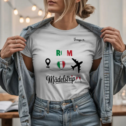 W.03.Damen-T-Shirt-Mockup-Basic HELL mit Jeansjacke