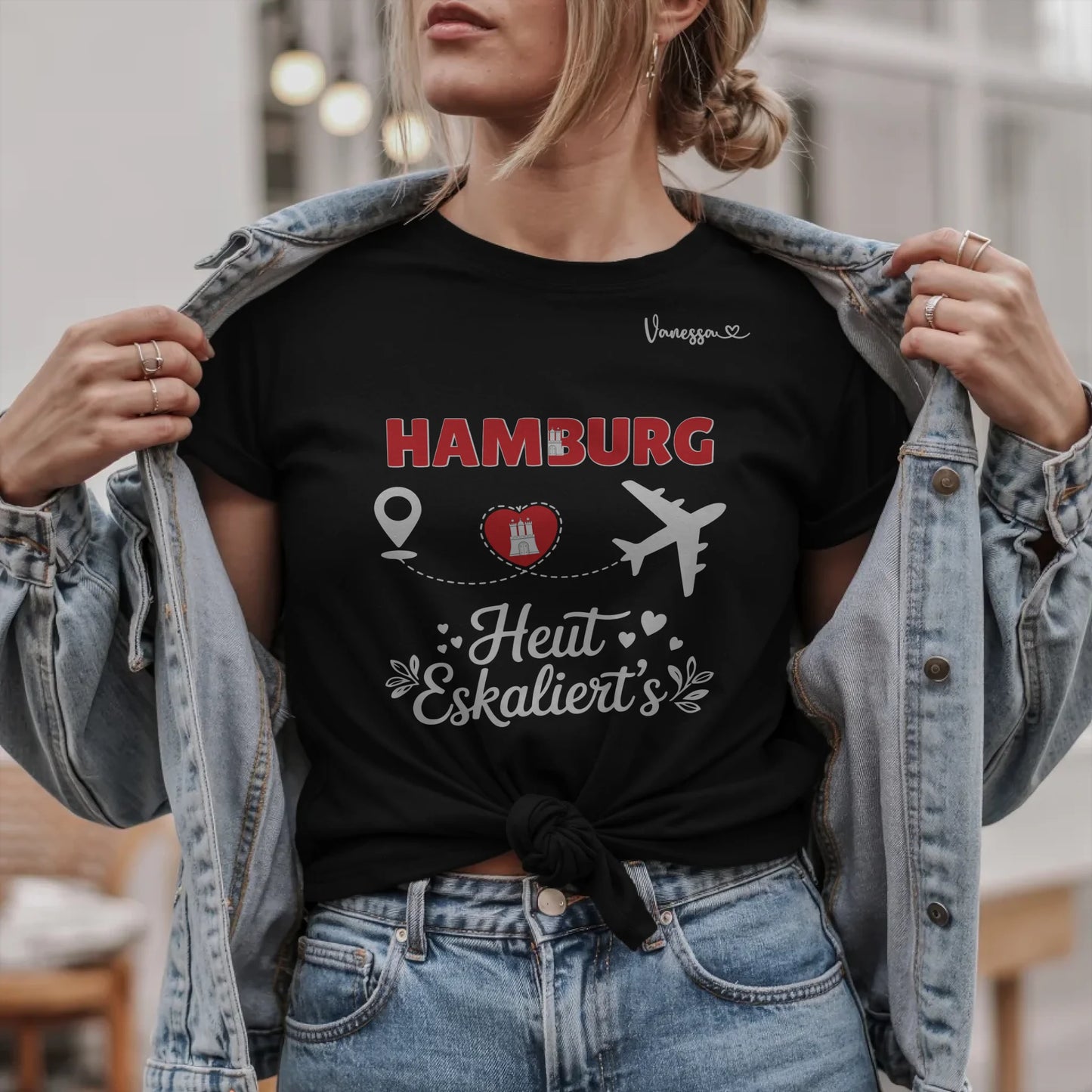 B.02.Damen-T-Shirt-Mockup-Basic-Jeansjacke---2