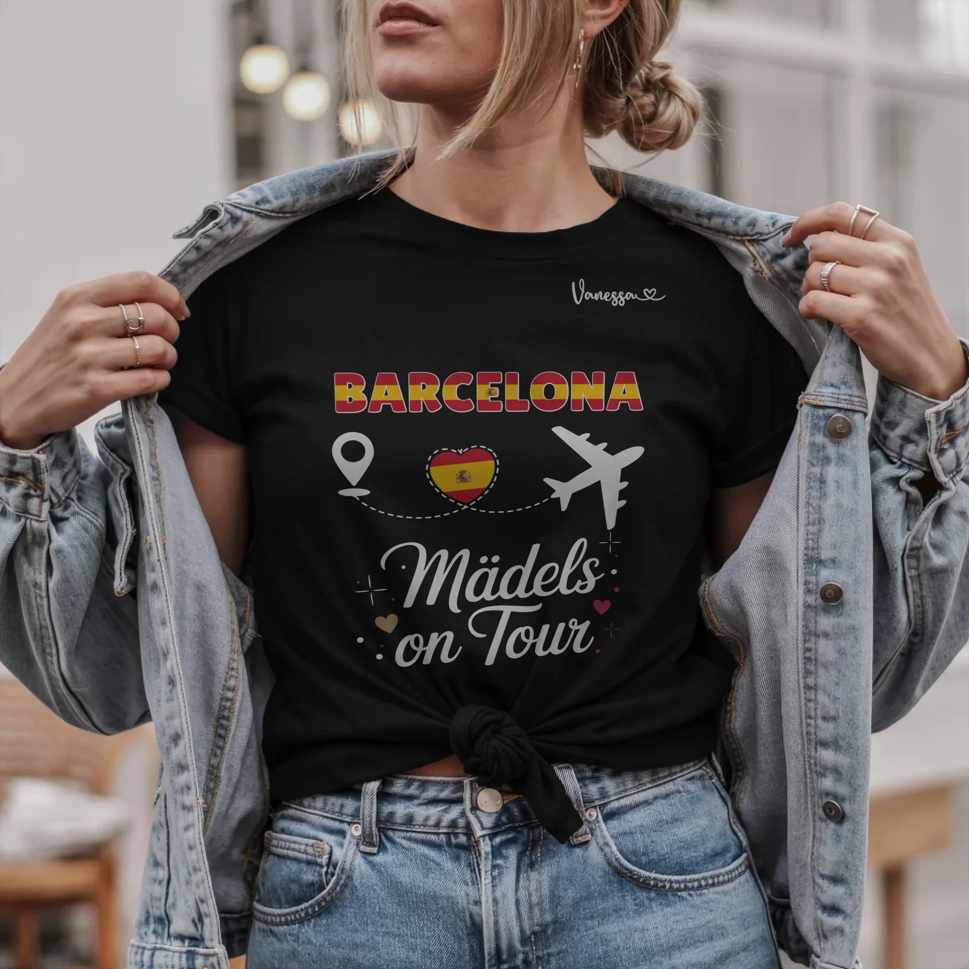 B.02.Damen-T-Shirt-Mockup-Basic-Jeansjacke---2