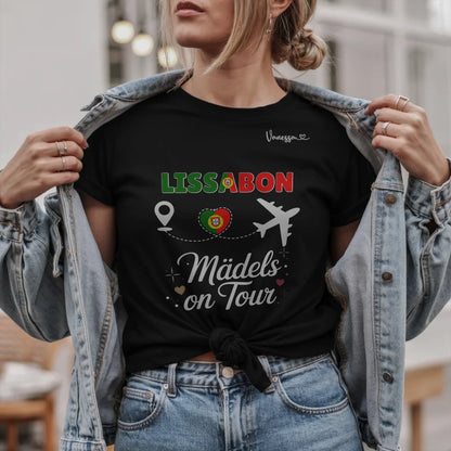 B.02.Damen-T-Shirt-Mockup-Basic-Jeansjacke---2