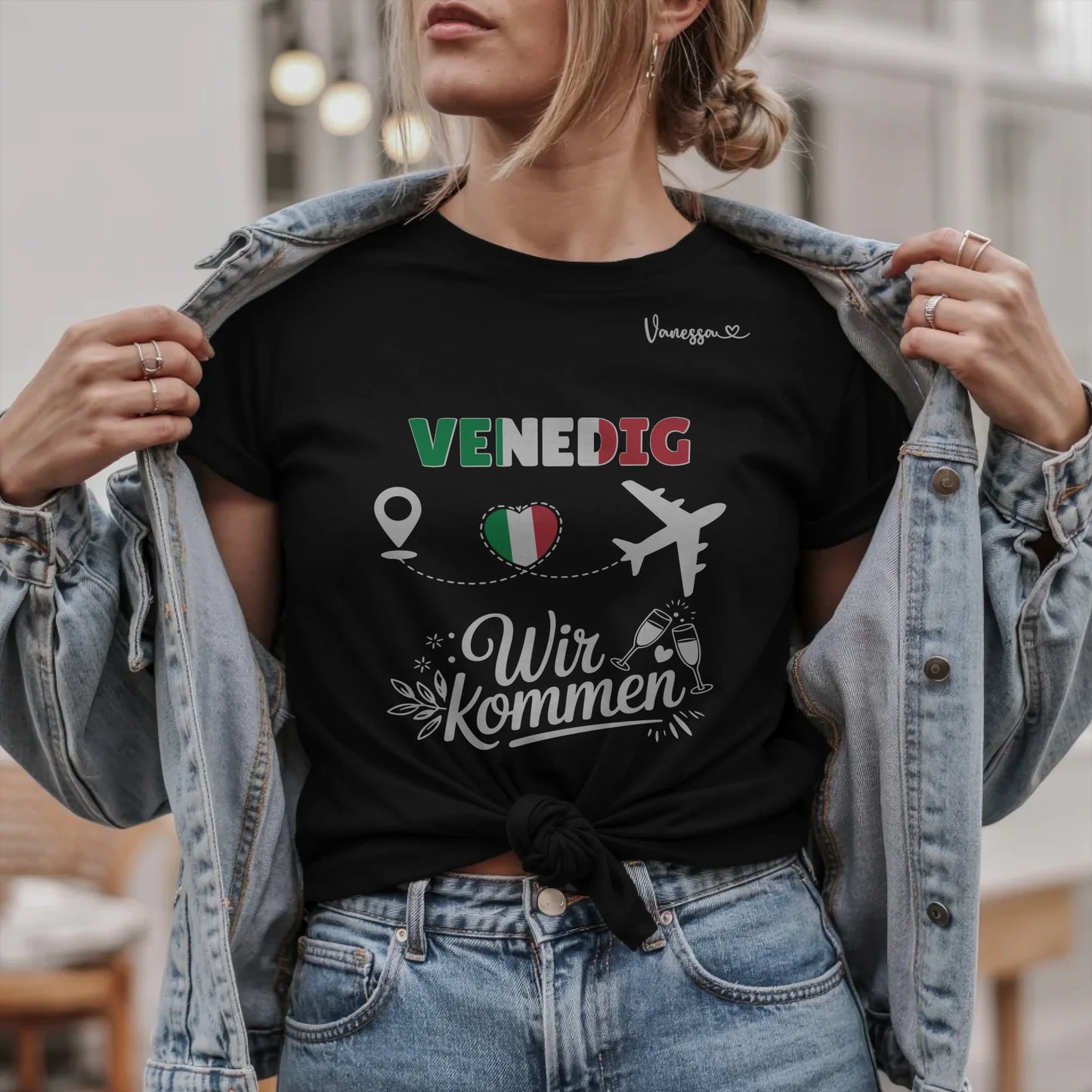 B.02.Damen-T-Shirt-Mockup-Basic-Jeansjacke---2