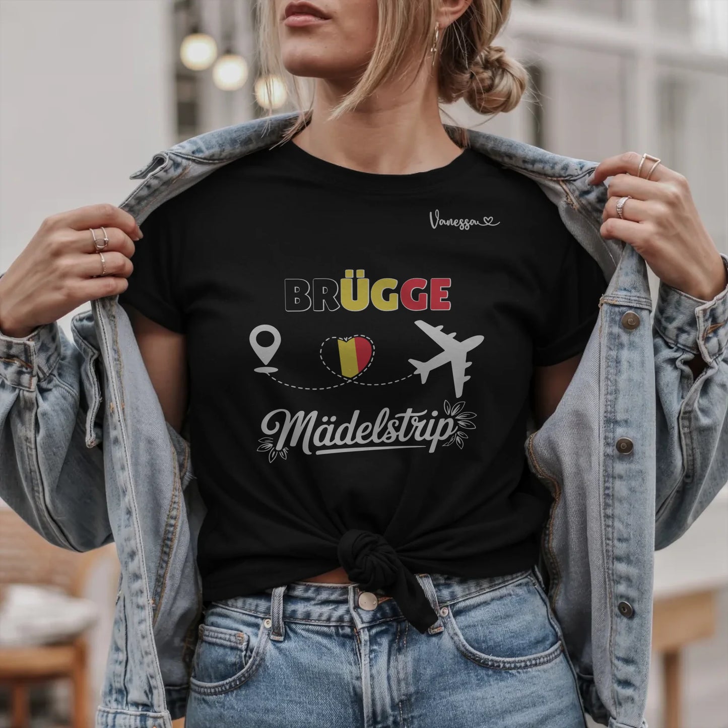 B.02.Damen-T-Shirt-Mockup-Basic-Jeansjacke---2