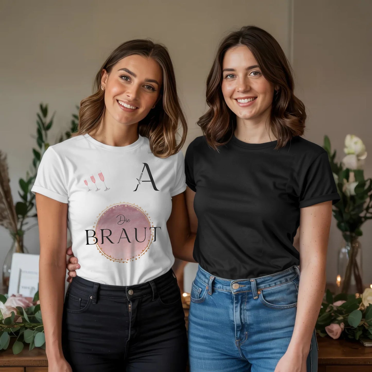 x.01.Schwarzes + Weißes T-Shirt Mockup 2 Frauen JGA