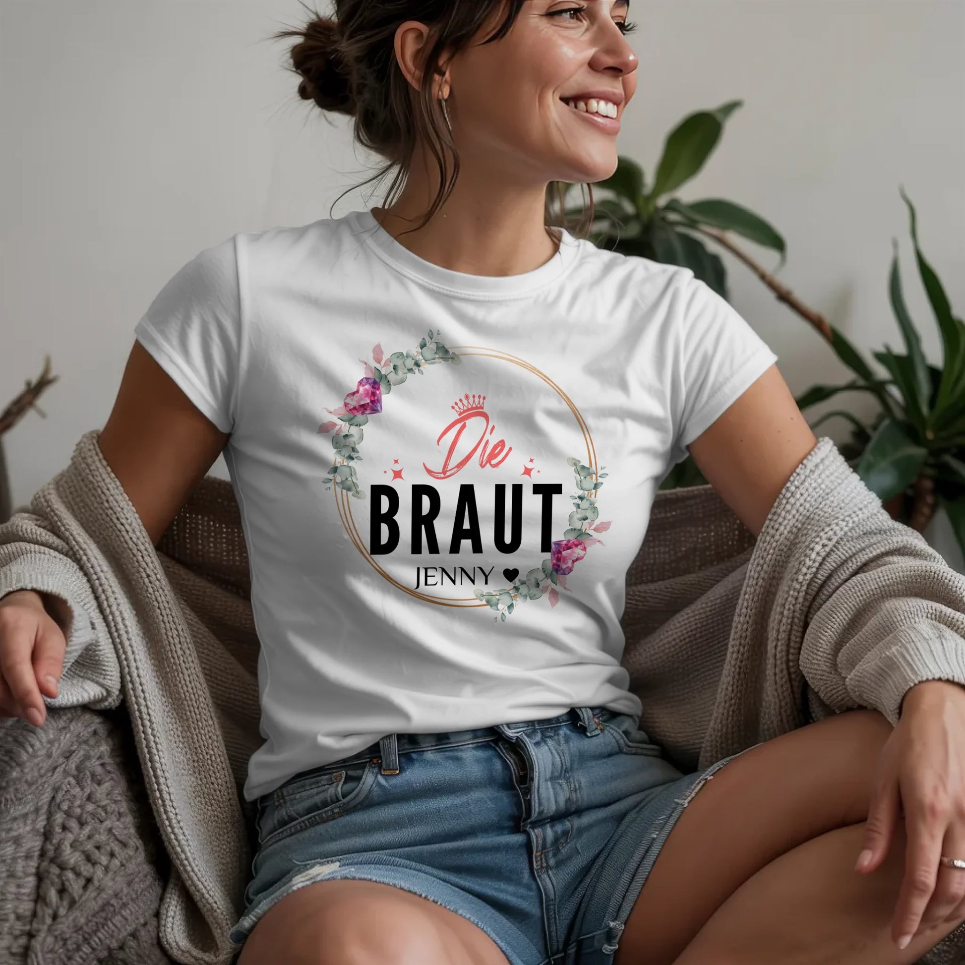 W.02.Damen-T-Shirt-Mockup-Basic-Wohnzimmer-Wolljacke---2