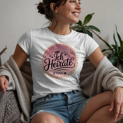 W.02.Damen-T-Shirt-Mockup-Basic-Wohnzimmer-Wolljacke---2