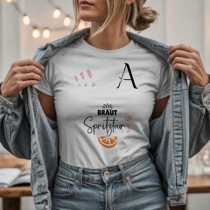 W.03.Damen-T-Shirt-Mockup-Basic HELL mit Jeansjacke