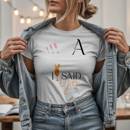W.03.Damen-T-Shirt-Mockup-Basic HELL mit Jeansjacke