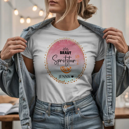 W.03.Damen-T-Shirt-Mockup-Basic HELL mit Jeansjacke