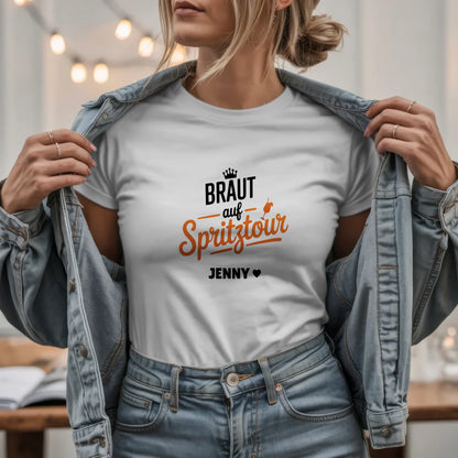 W.03.Damen-T-Shirt-Mockup-Basic HELL mit Jeansjacke