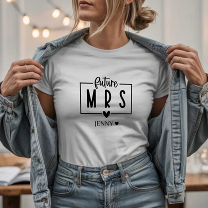 W.03.Damen-T-Shirt-Mockup-Basic HELL mit Jeansjacke